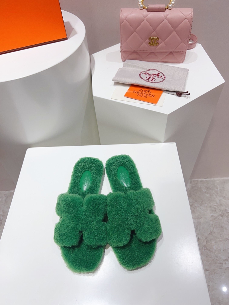 Hermes Slippers